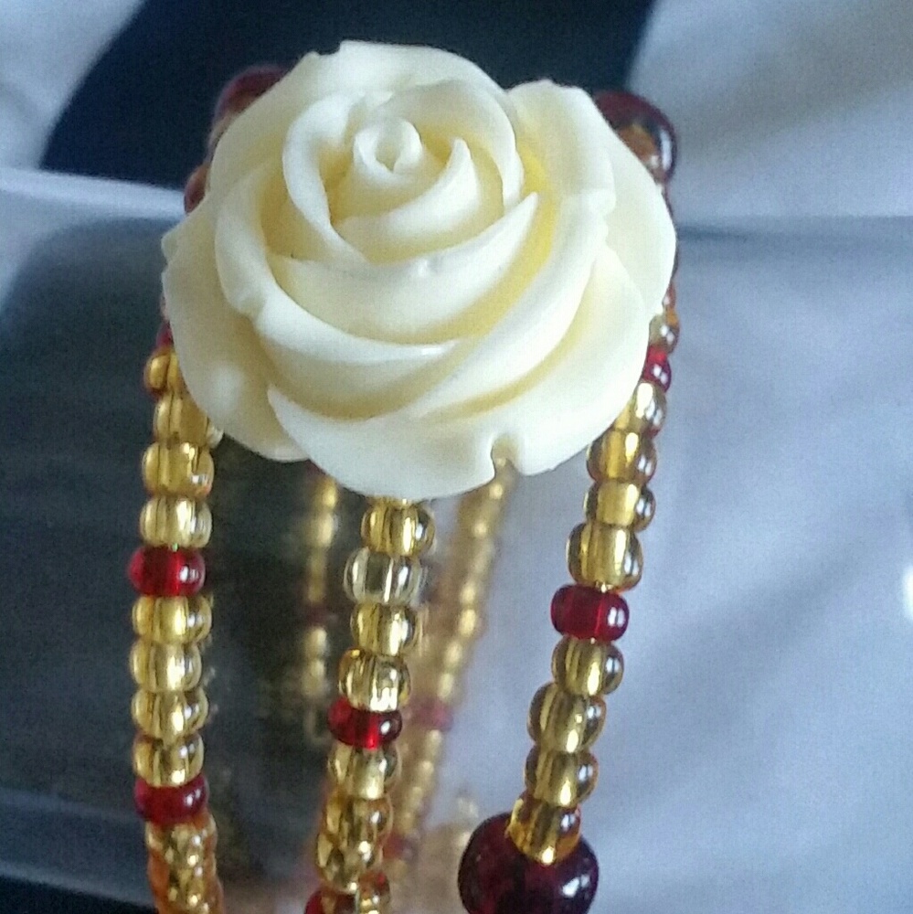 Bracelets - Picture 3 of 4